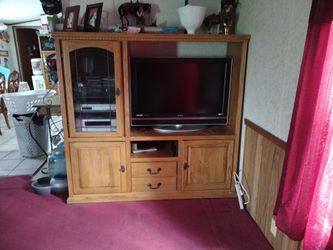 Tv Cabinet, SOLID WOOD! Includes 42 In. TV.