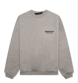 Essentials Crew Neck