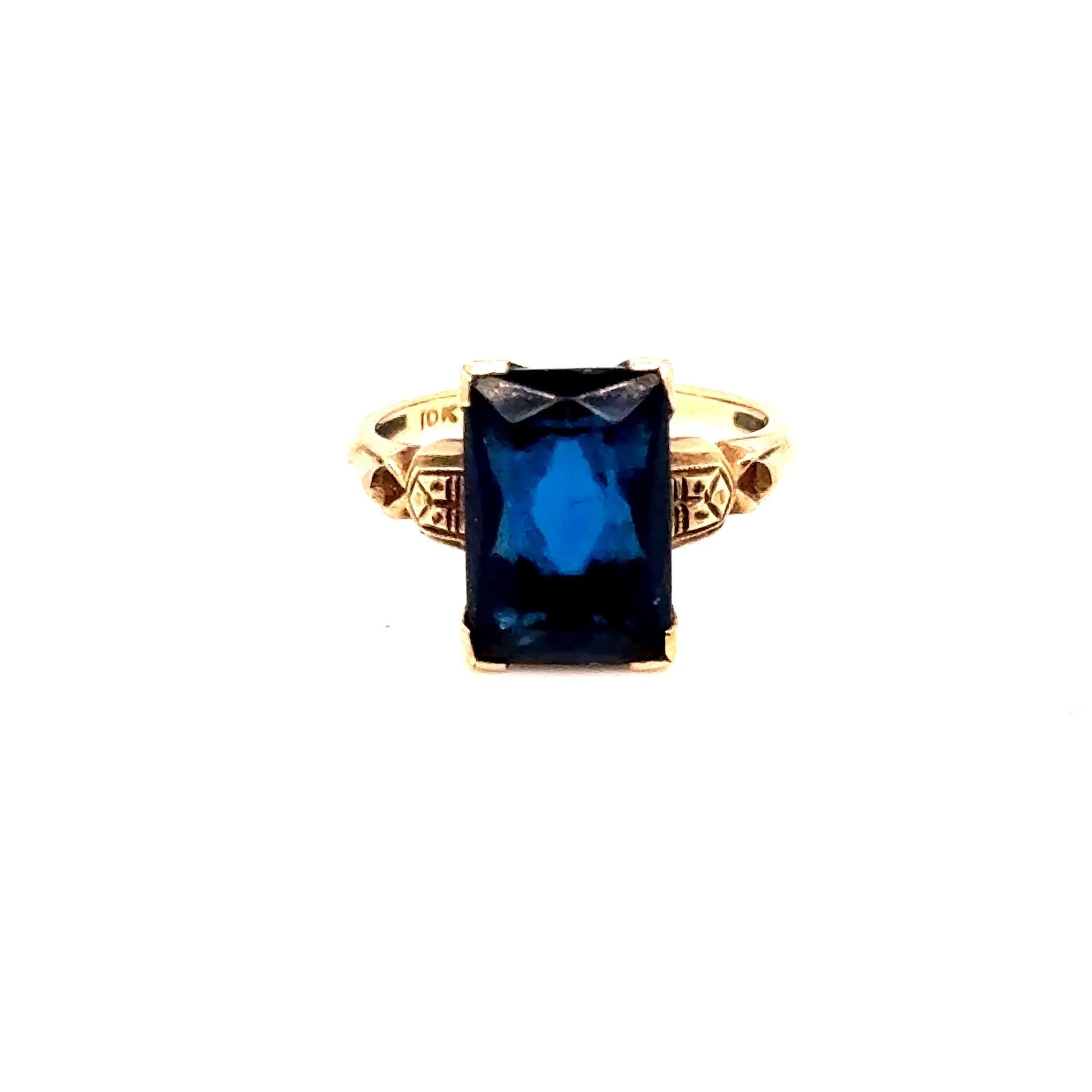 10k Gold Blue Sapphire Ring
