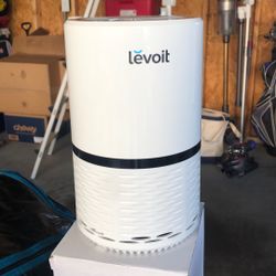 Levoit Tabletop Personal Air Purifier $10