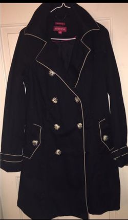 Merona woman's Sz medium black Raincoat