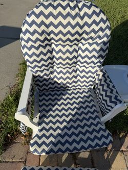 Comfy Glider Chair & Ottoman Set - Chevron Pattern