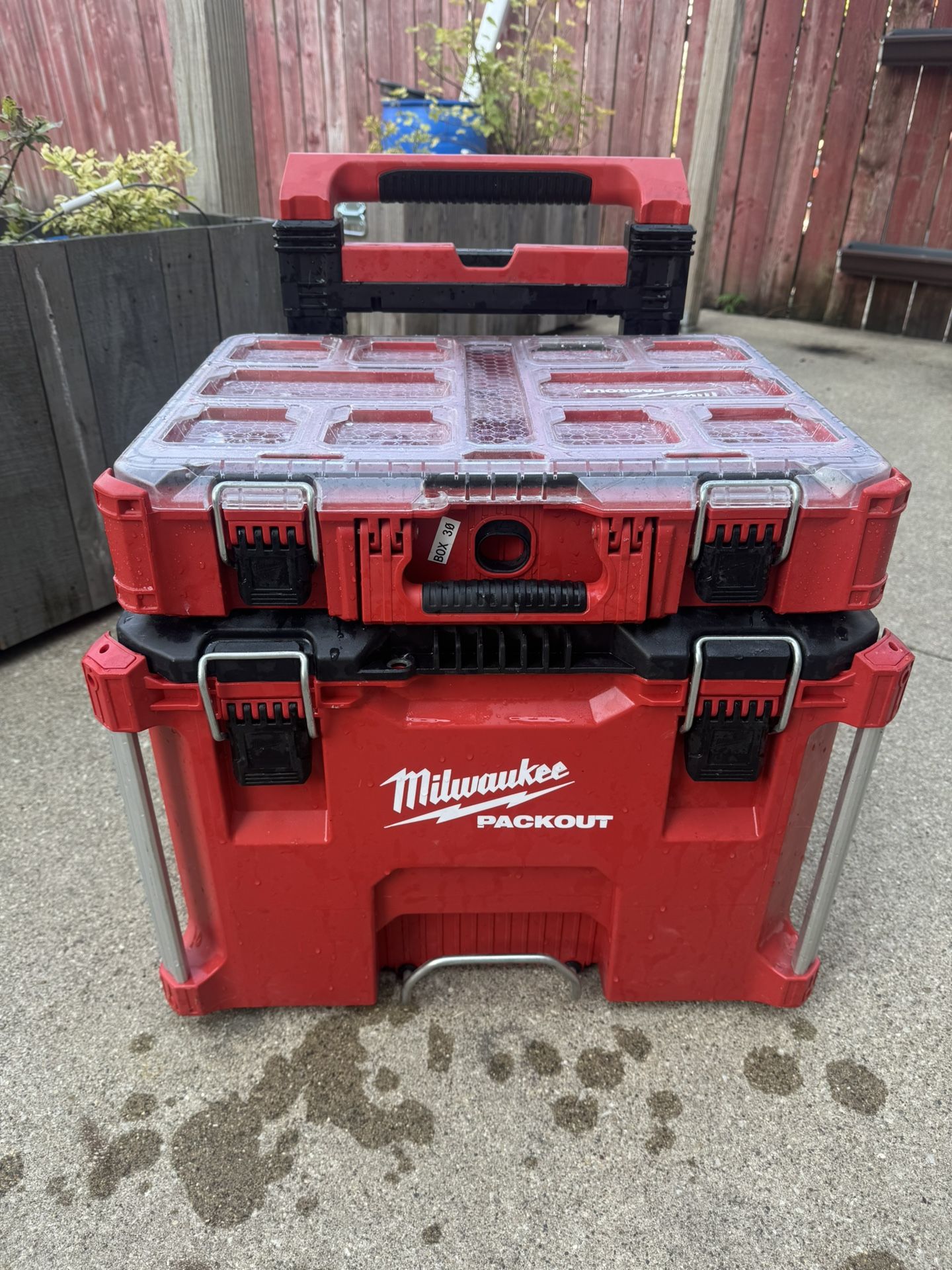 Milwaukee Pack Out 