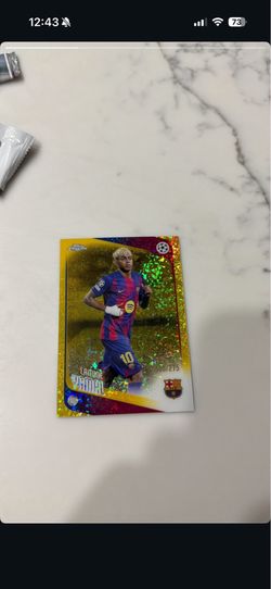 lamine yamal gold /275 topps chrome