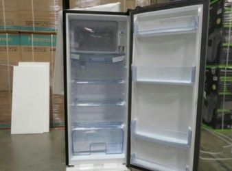 BRAND NEW REFRIGERATORS !!!! 6.3 CU
