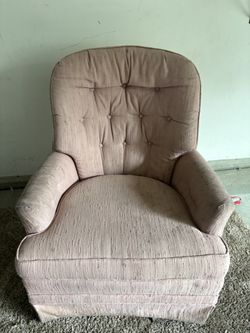 Single Pink Couch