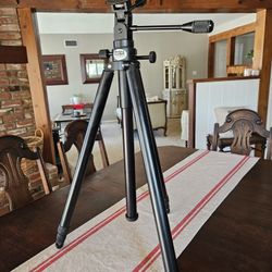 TITALL TRIPOD Original Series w/ 3-way Head & Case