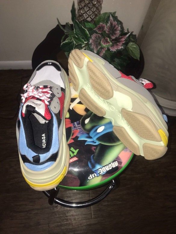 balenciaga triple s red blue yellow