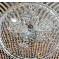 Mikasa Crystal Frosted Swans On Pond Cake Stand Platter 12inch