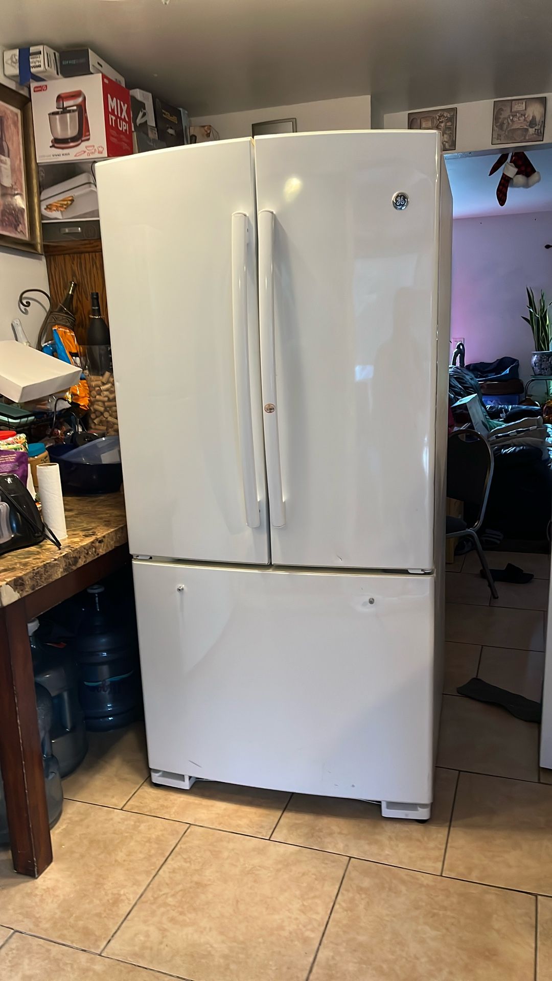 GE Refrigerator