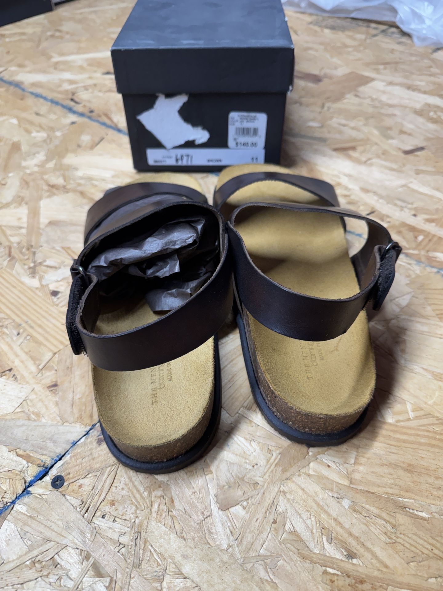 NWT The Men\'s Store Bloomingdale\'s Two Strap Grey Sandals Size 8 (MSRP $145) NWT The Men main image 3
