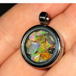 20mm Pendant Filled With Ethiopian Fire Opal Rough Untreated Crystals