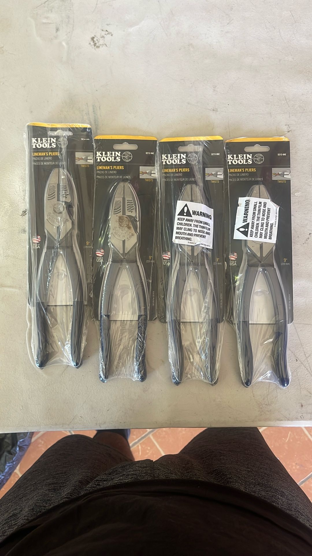 Pliers
