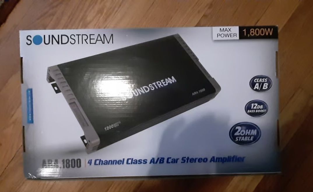 Soundstream AR4.1800 Amplifier in The Box
