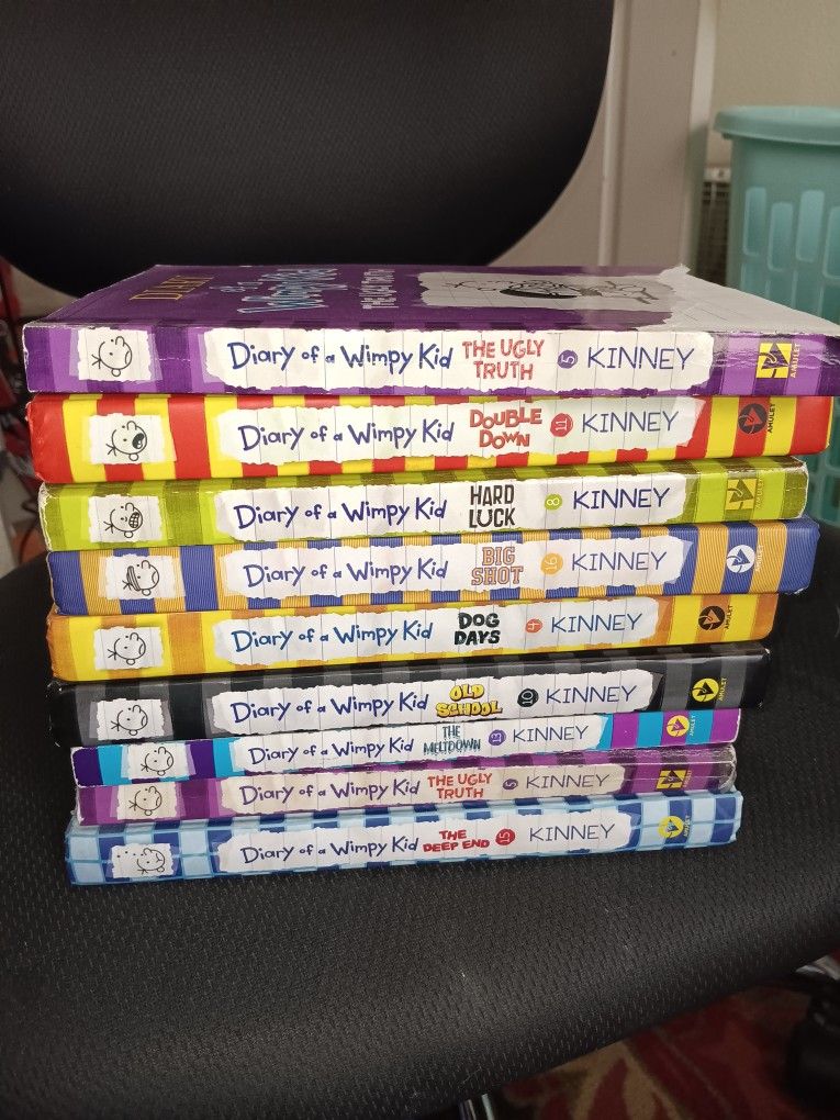 9 Diary Of A Wimpy Kid (5 Hardcover, 4 Paper Cover)