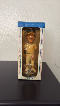 A’s!A’s!!A’s!!! Rollie Fingers collectible!