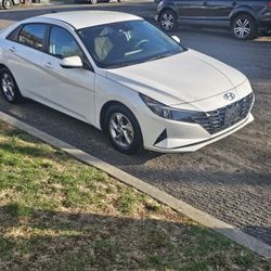 2021 Hyundai Elantra