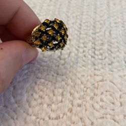 Woman’s Ring Costume Jewelry 