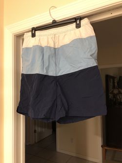 Men’s Swim shorts Swim Trunks  L New!  Swimsuit