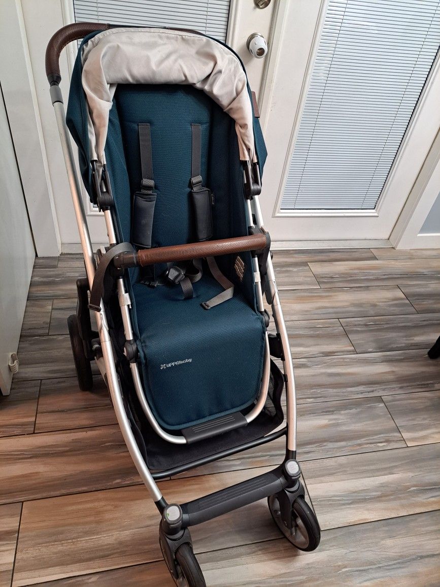 Uppababy Cruz V2 Stroller