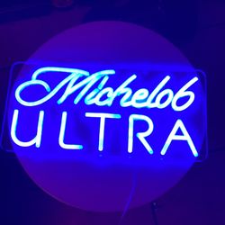 Michelob ULTRA LED Neon Sign – Man Cave / Bar – $60 (Gardena)