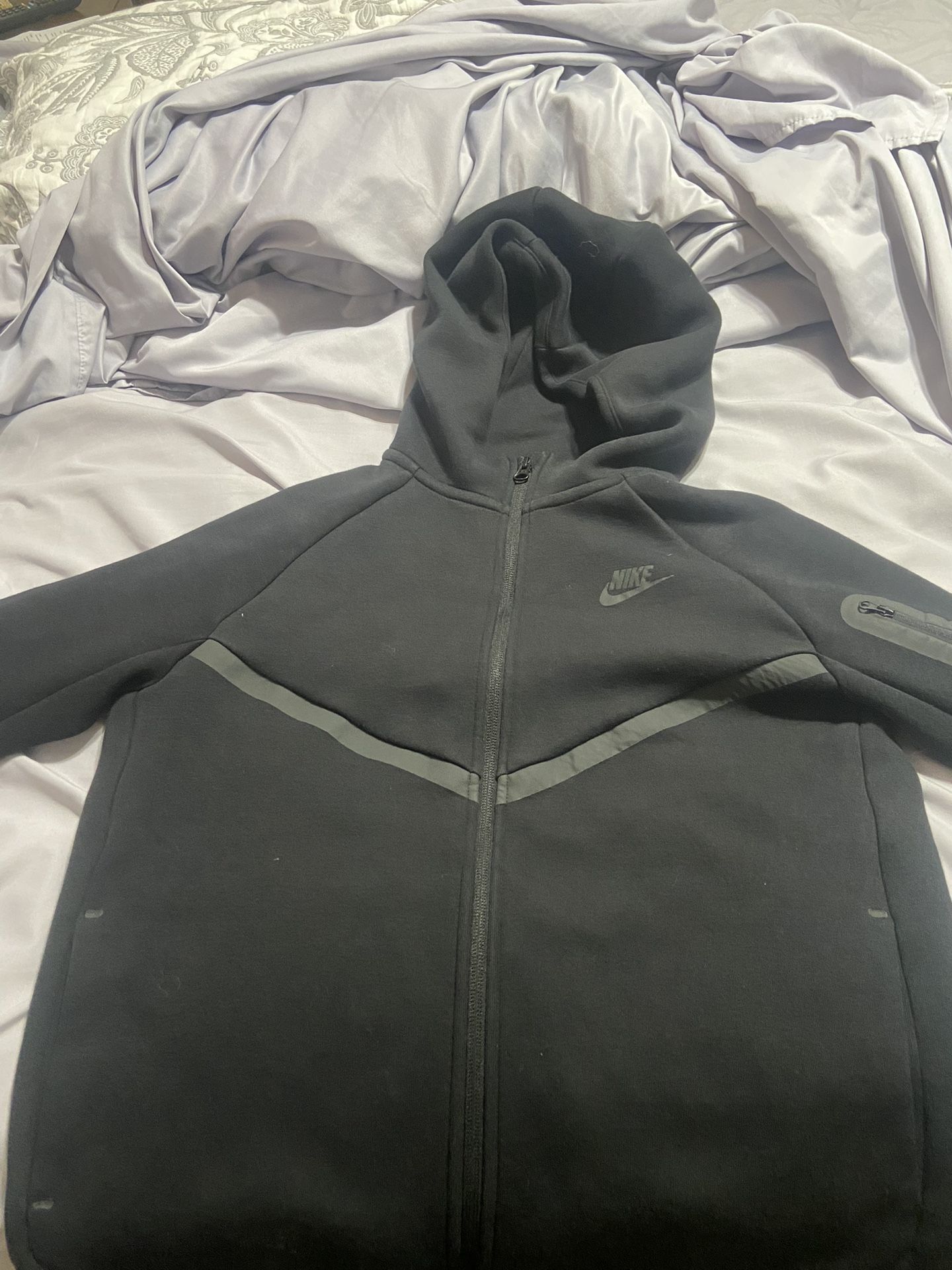 Black Kids Nike Tech Fleece
