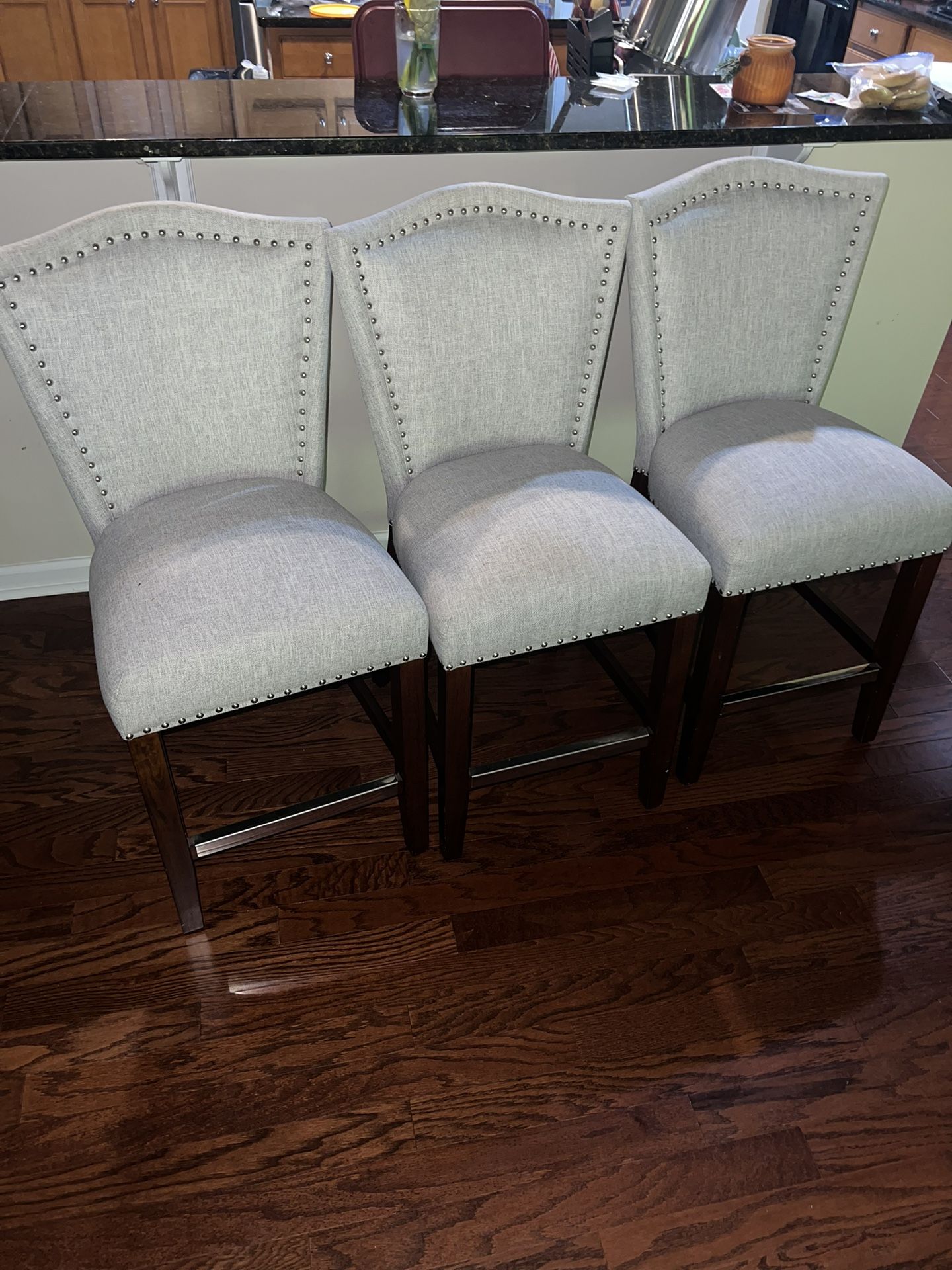 Bar Stool/Chairs