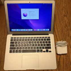 MacBook Air 13” 2017/8GB RAM/256GB SSD/Good Battery