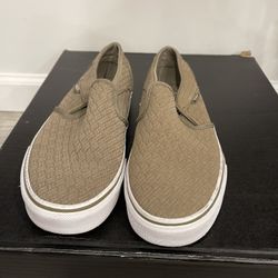 Women Vans Sneakers size 7 1/2