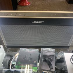 SPEAKER, ELECTRONICS BOSE SOUNDLINK 3 W/CHARGER GREAT CONDITION 🖤👑