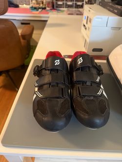 Peloton unisex shoes