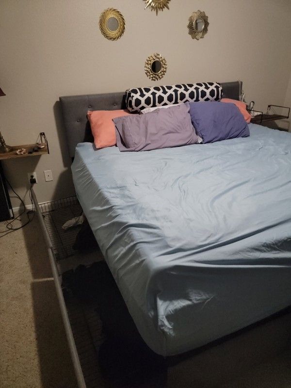 New King Size Bed Frame With 4 Drawers