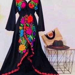 Blusas y Vestidos Mexicanos Bordados ✨ Mexican Dresses & Blouses, Women & Girls ✨ ✨ Prices Vary - Precios Variados 