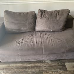 FREE SECTIONAL COUCH