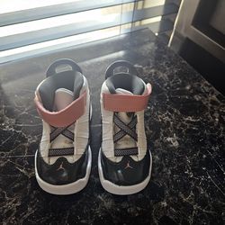 Toddler Jordan's 6c new never used