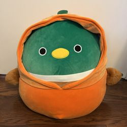 Squishmallow 18 inch Halloween Avery The Duck in Jack-O