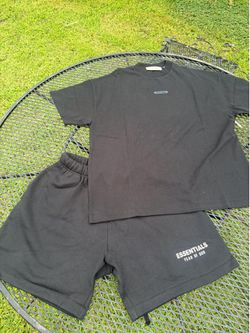 Black essentials, fear of God set