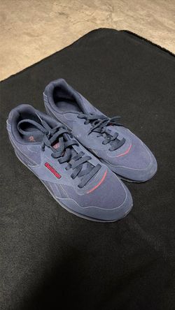 Reebok Classic Low-Top Sneakers