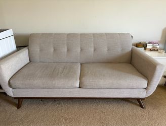 Sofa (Free)
