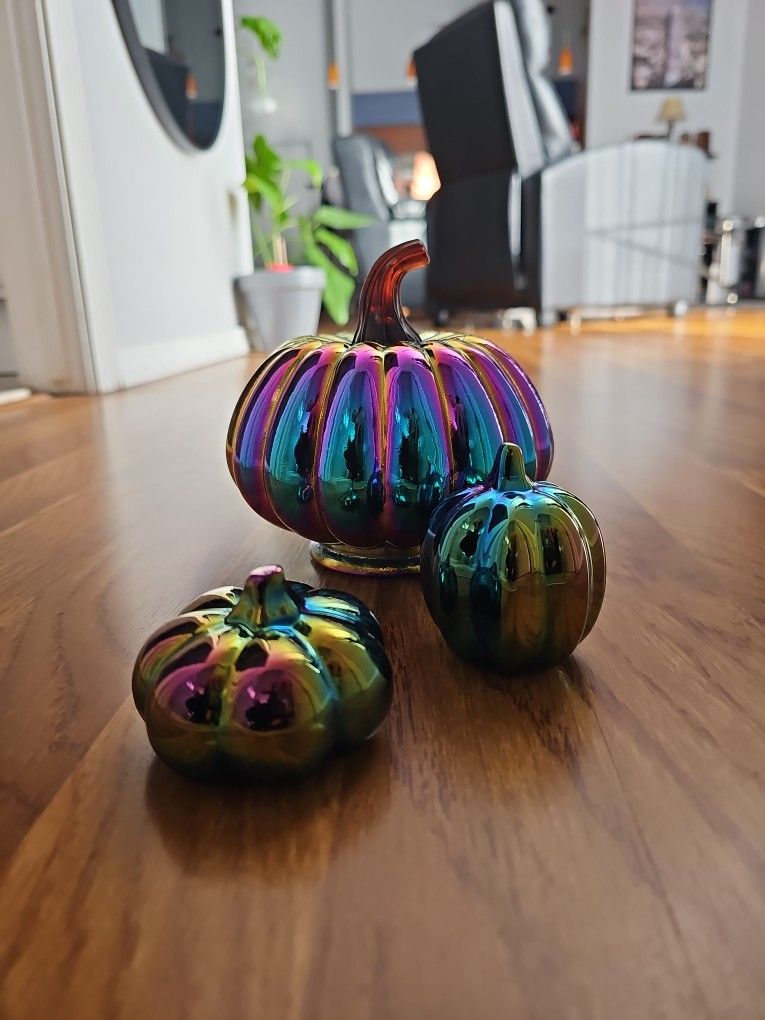 Halloween decorative ceramic pumpkins