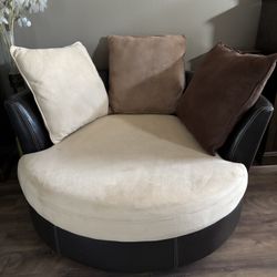 Oversized Swivel Accent Chair