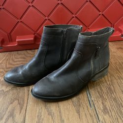 Crown Vintage Leather Women Boots