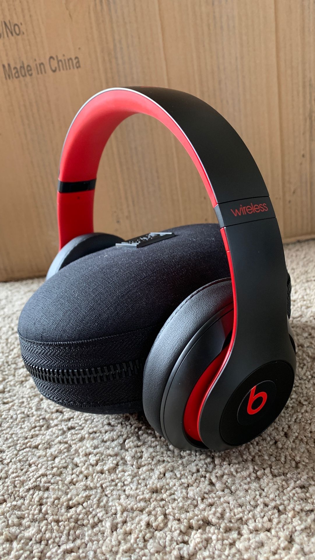 Beats Solo 3 Wireless Sound Canceling Over-Ear Headphones