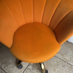 Velvet Home Office Desk Chair with Gold Base, Adjustable Swivel Task Chair for Vanity, Women's Modern Cute Shell Back Upholstered Design, for Living R