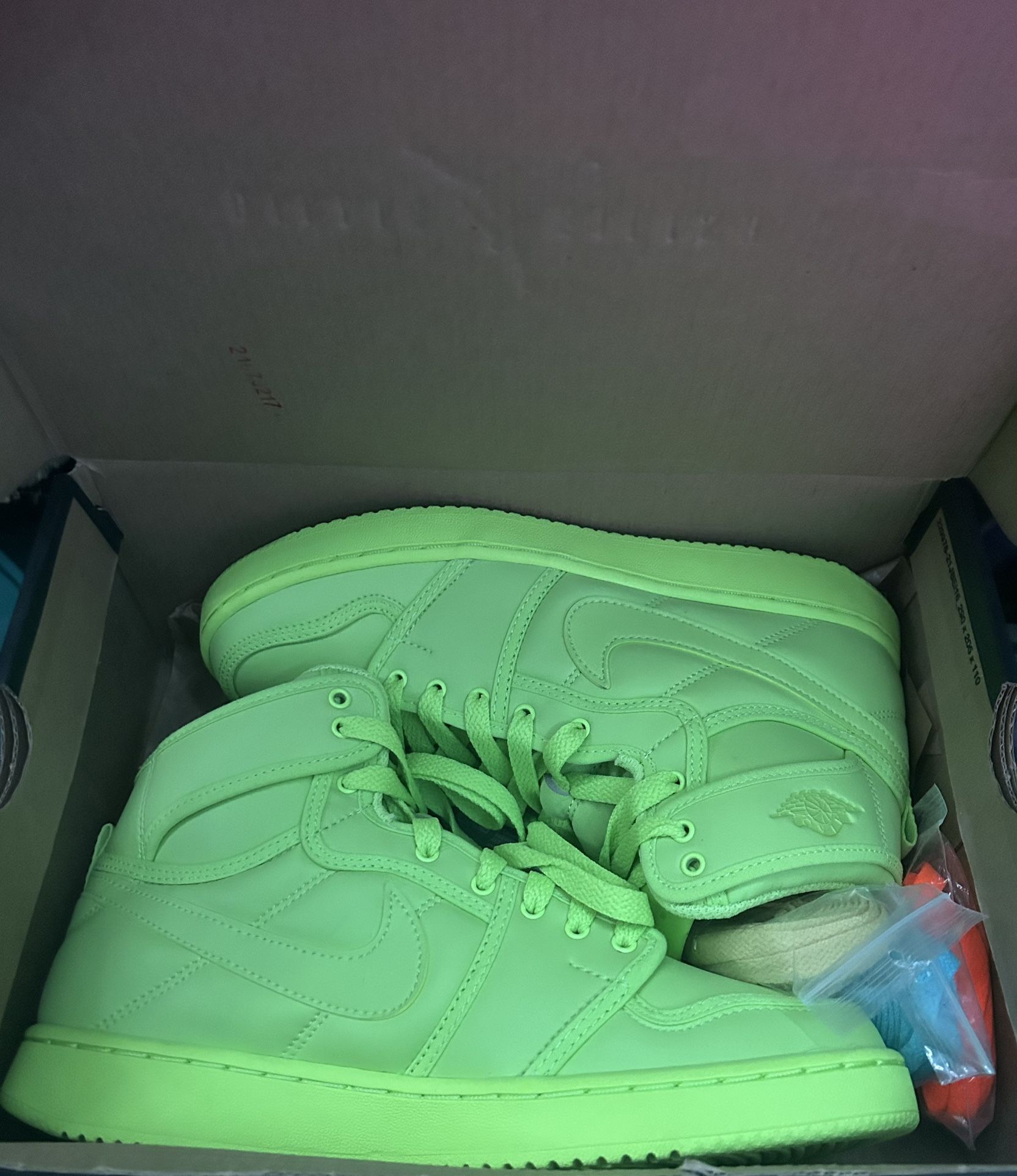Billie eilish nike shoes