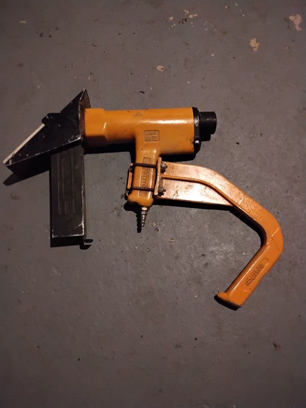 Nailer\Stapler