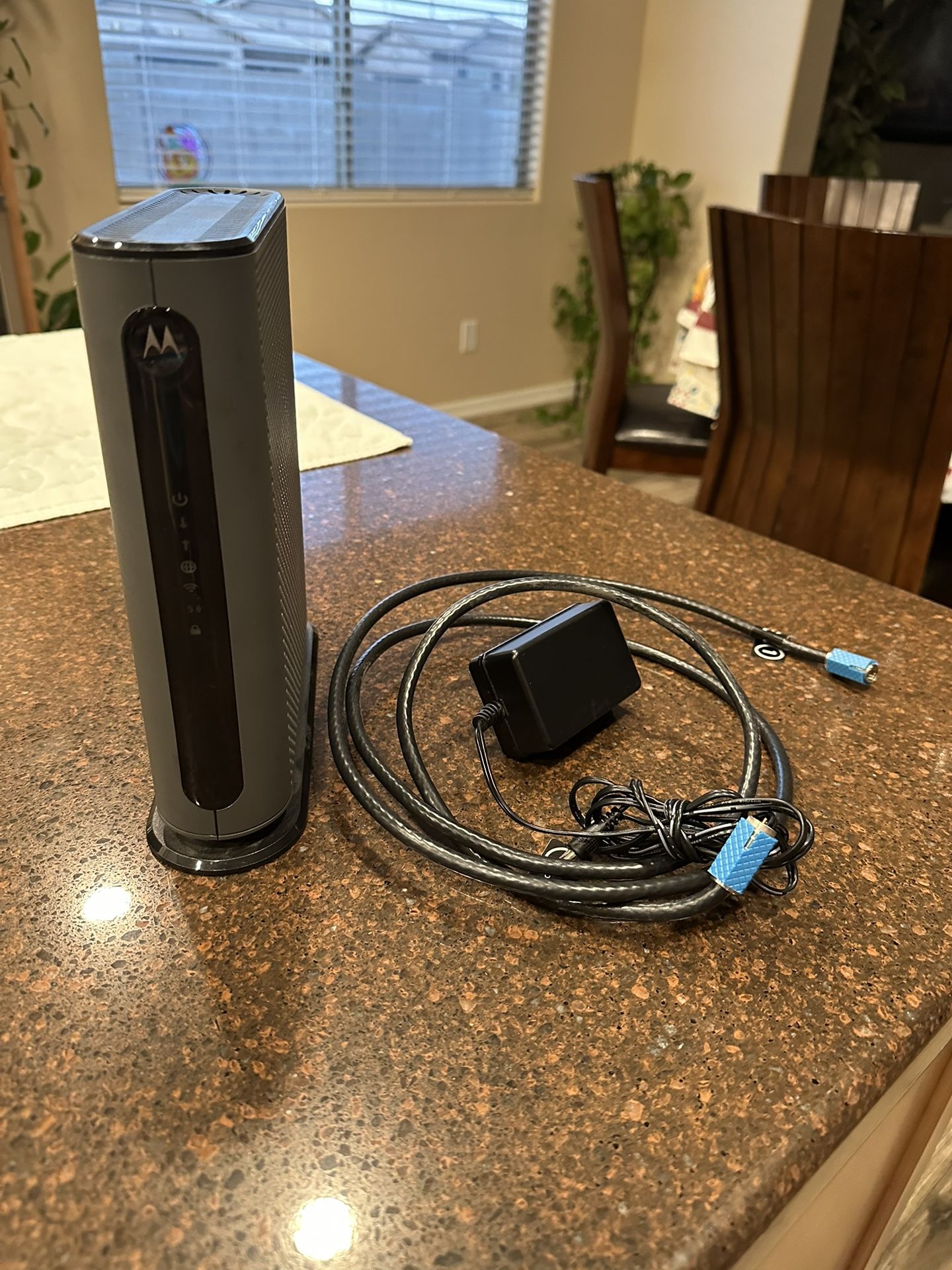Motorola Cable Modem Plus Router