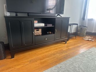LOMMARP Black TV Console