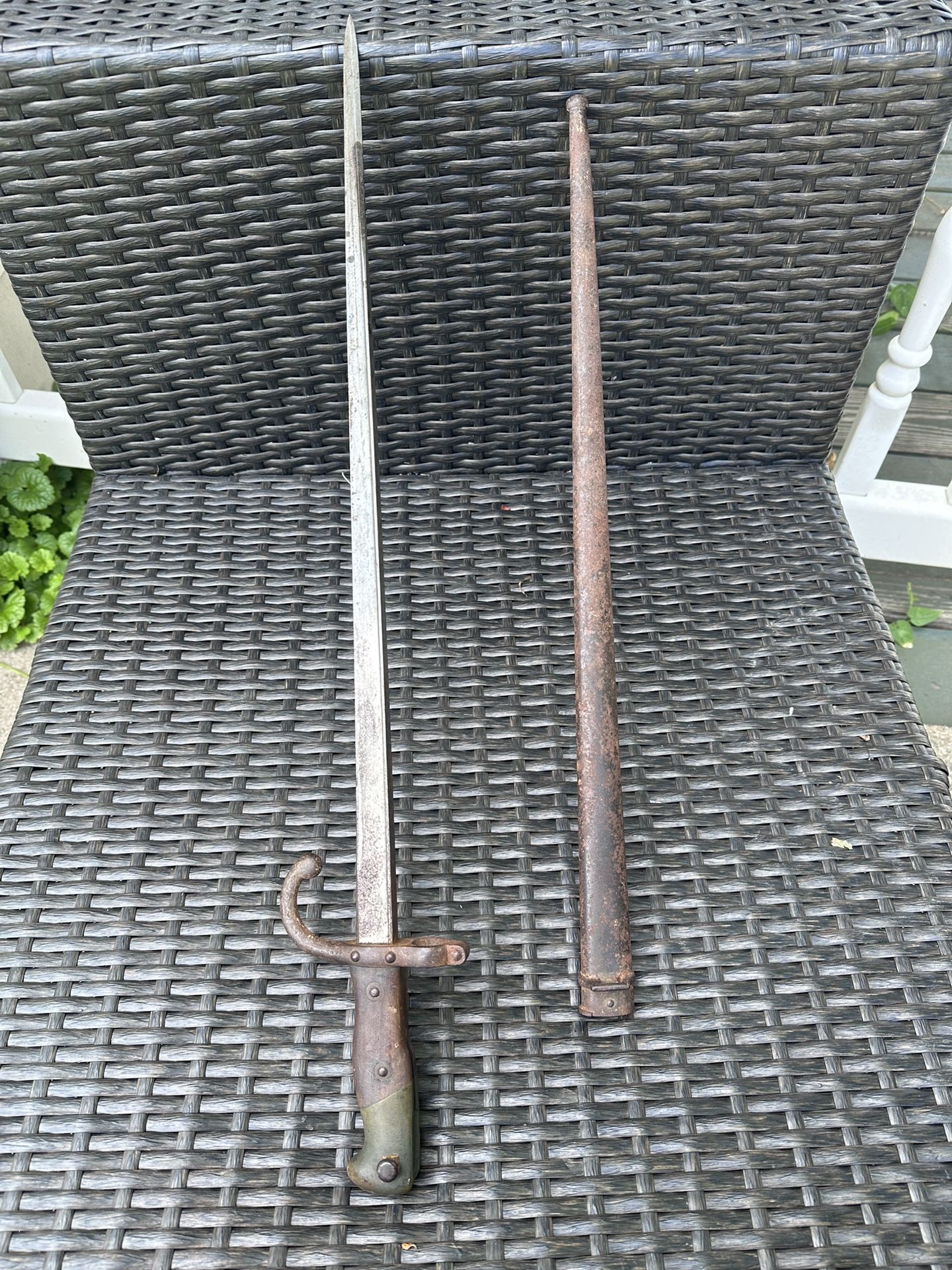 Original French M1874 Gras Bayonet – 1878 St. Étienne – Matching Scabbard – WWI Era