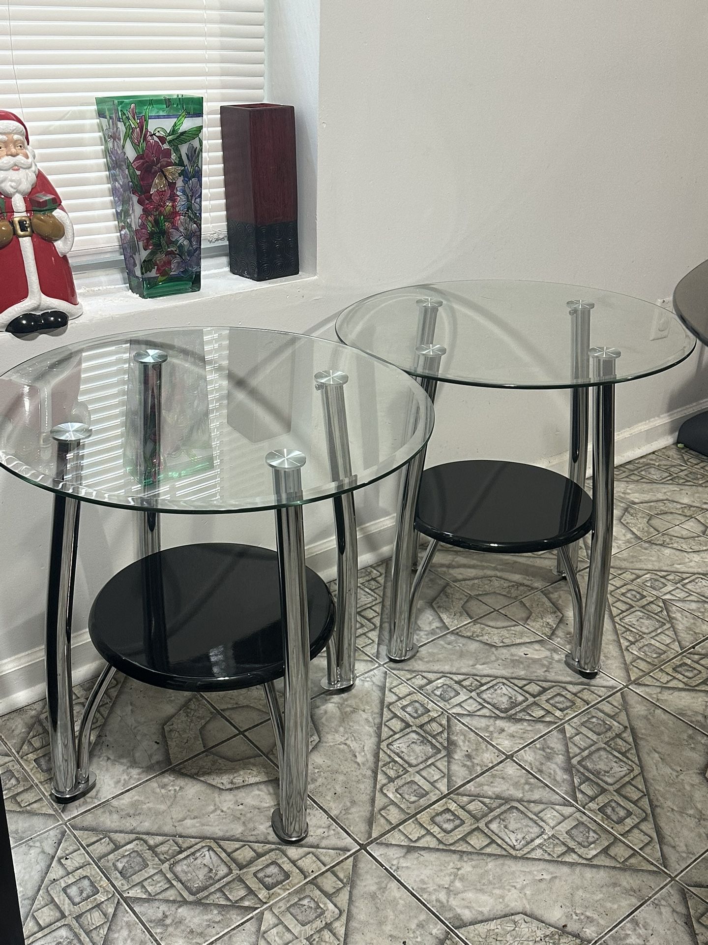 Two glass end tables, delivery delivery available for a curbside drop off locally New Jersey